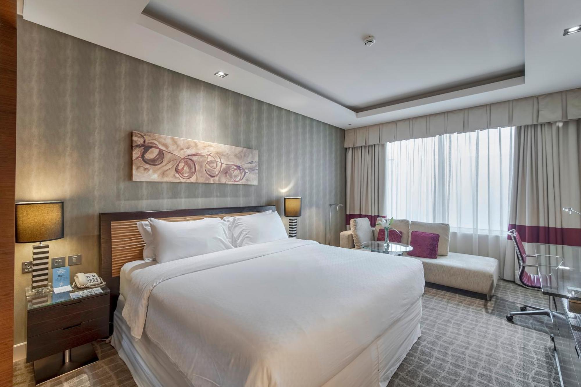 โฟร์ พอยต์ บาย เชอราตัน เบอร์ ดูไบ Hotel ภายนอก รูปภาพ