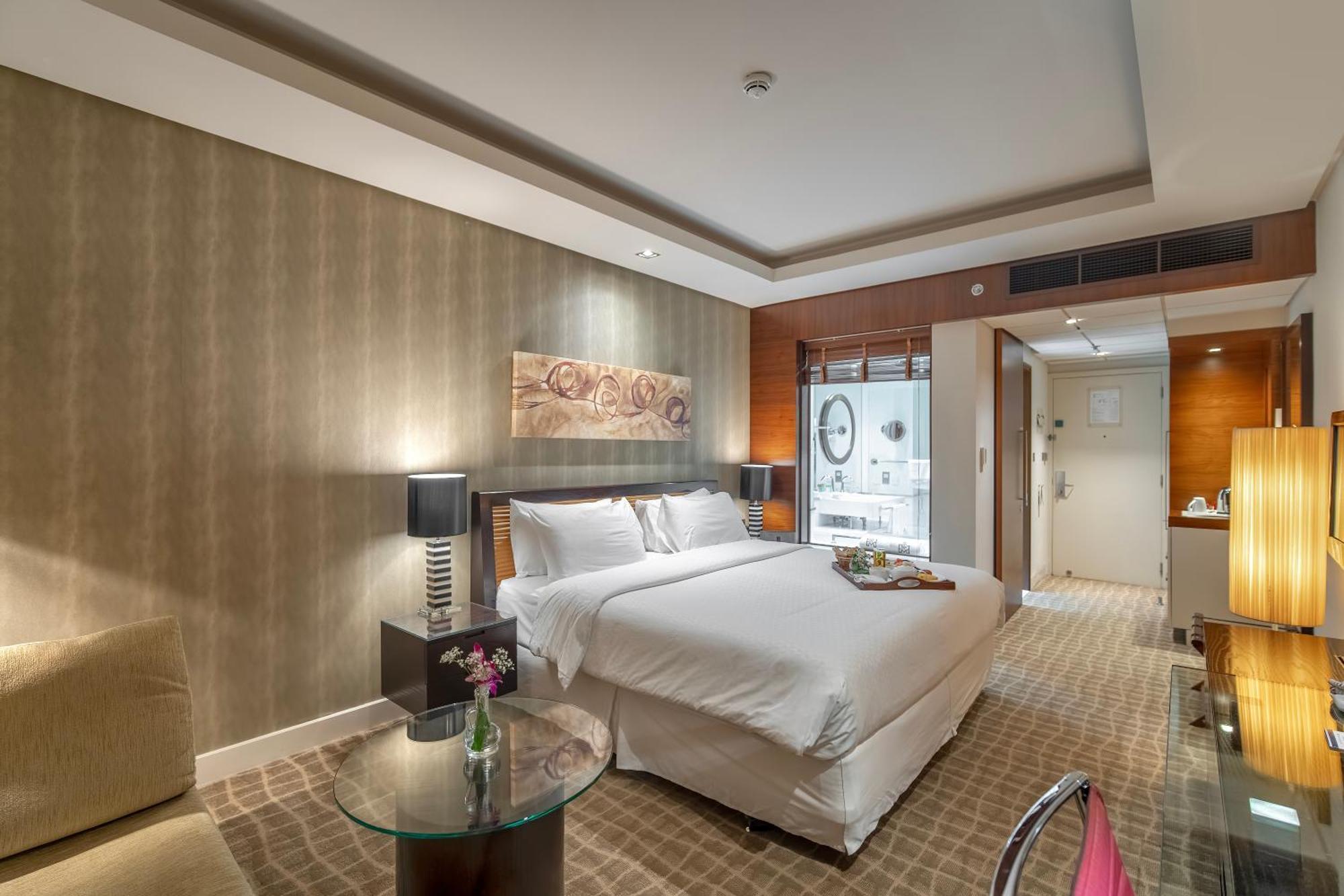 โฟร์ พอยต์ บาย เชอราตัน เบอร์ ดูไบ Hotel ภายนอก รูปภาพ